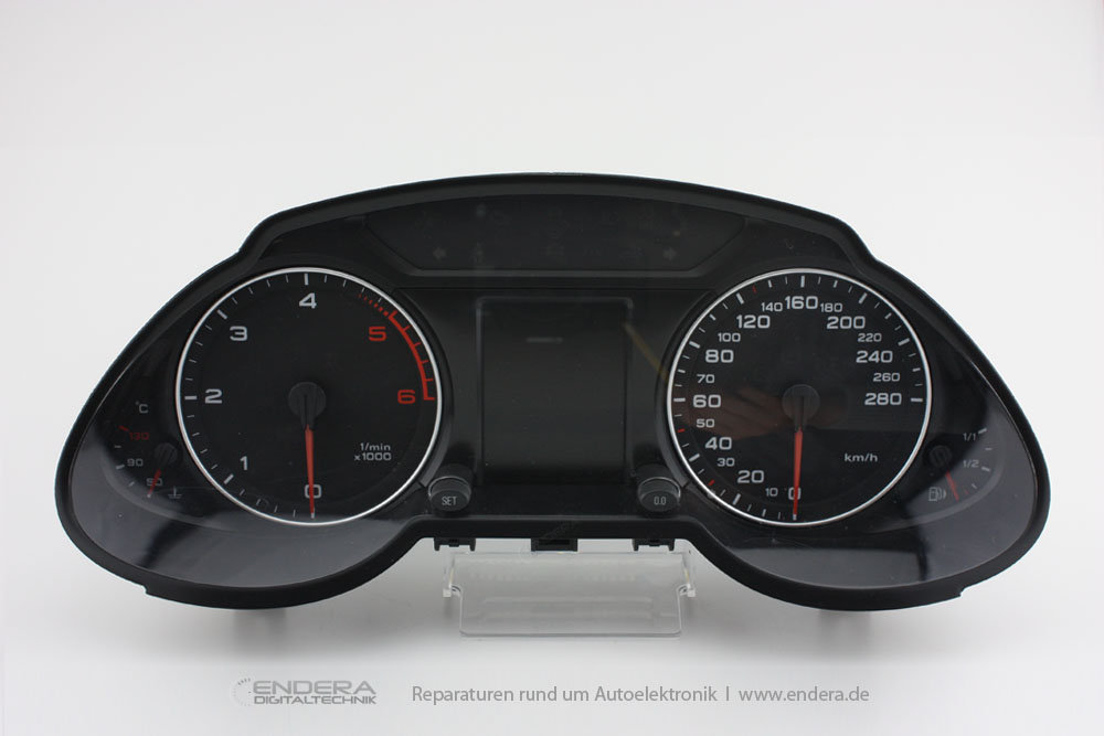 Displayfehler Reparatur Audi Q5 8R
