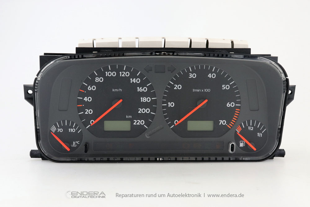 Kombiinstrument Pixelfehler Reparatur VW Golf III