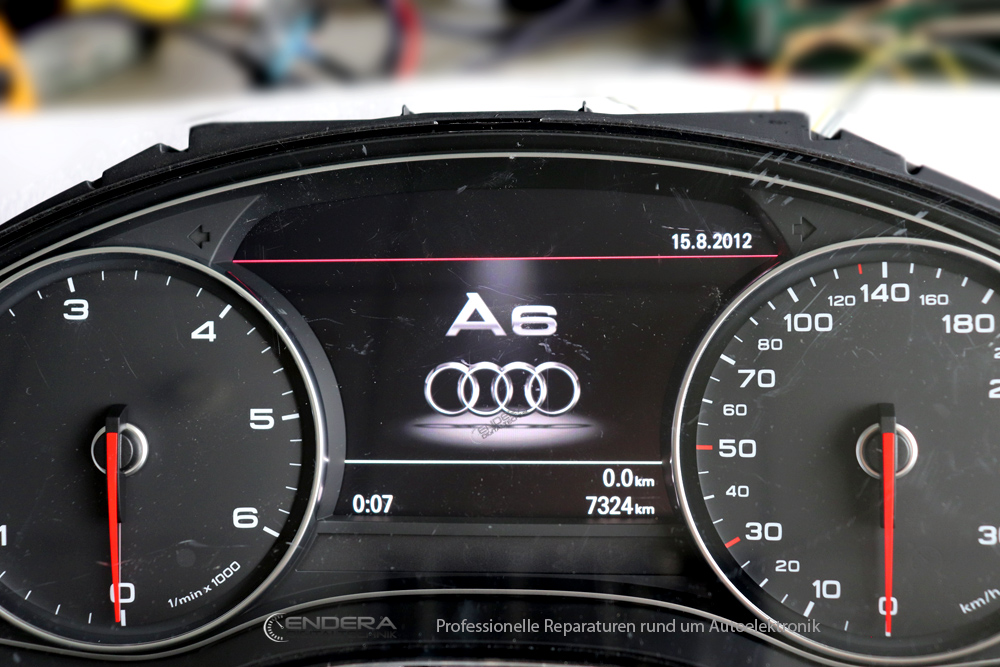 Displayfehler Reparatur Audi A6 C7