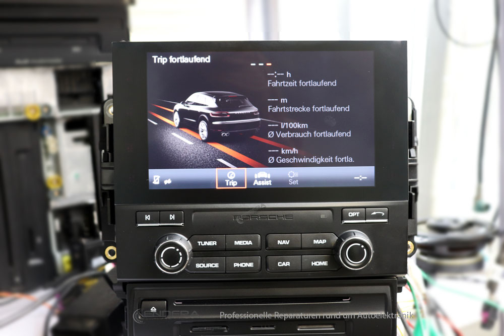 PCM 4.1.  Navigation Reparatur Porsche Macan